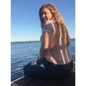 Meet your Posher, Sarah